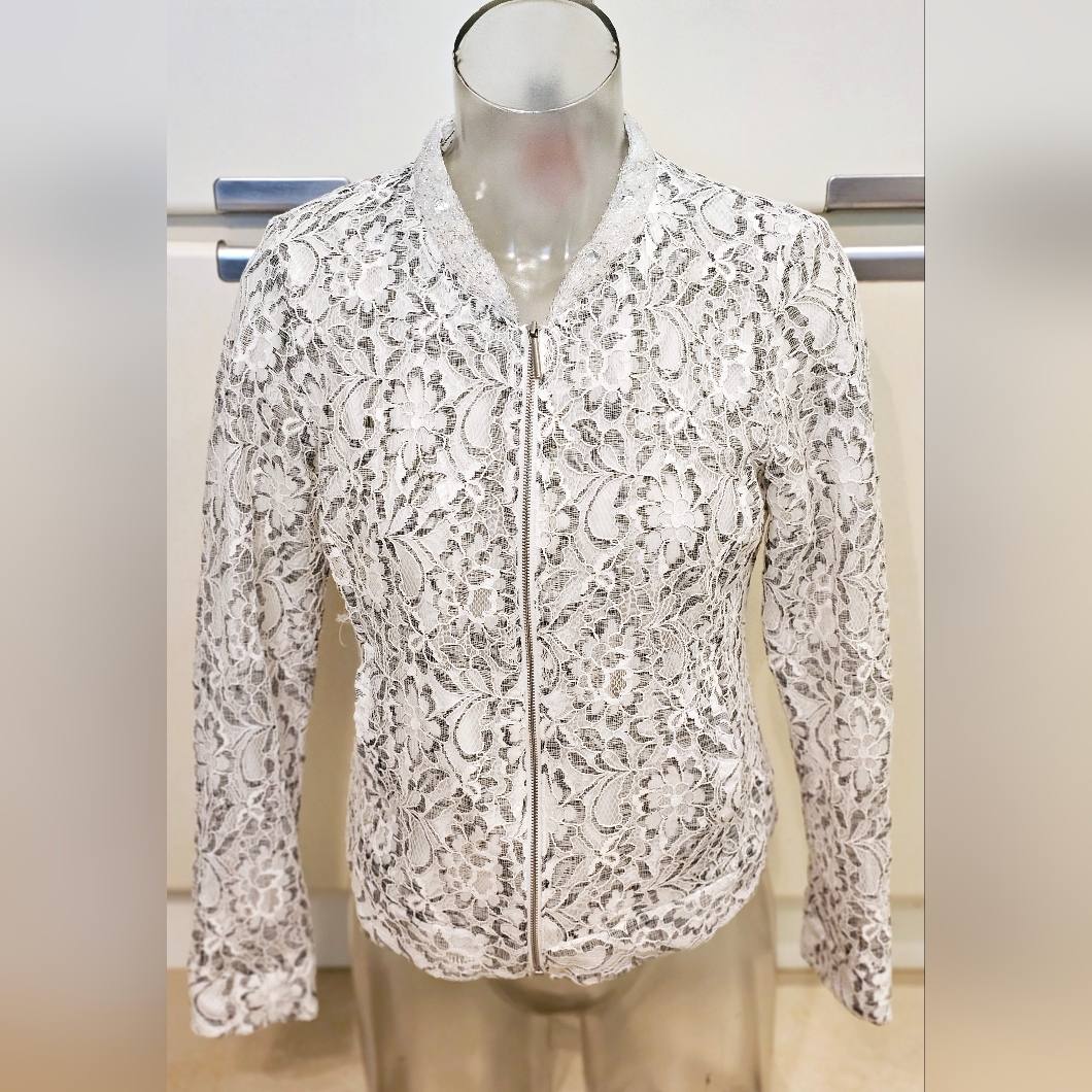 Medium White Jacket